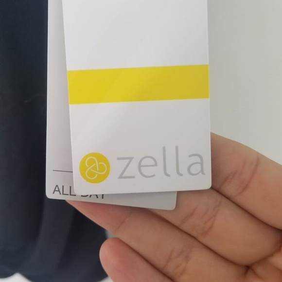 ZELLA Black Twisty Turn Workout Lounge Yoga Tee M - Picture 6 of 8